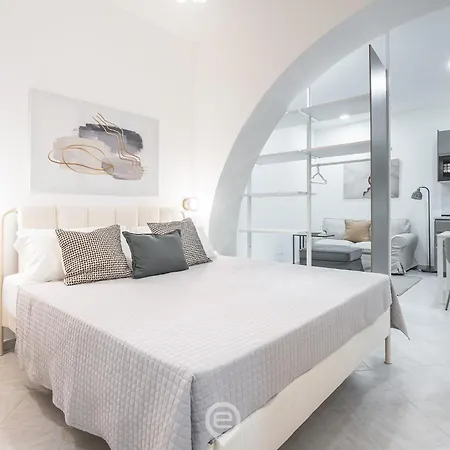 Elena Nest Cagliari