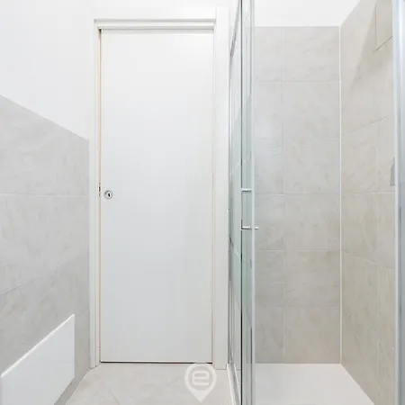 Elena Nest Appartement *